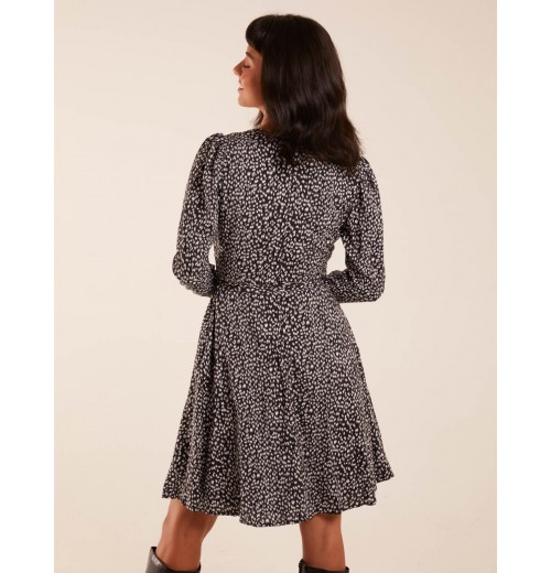 Leopard Print Round Neck Skater Mini Dress Leopard Print Round Neck Skater Mini Dress